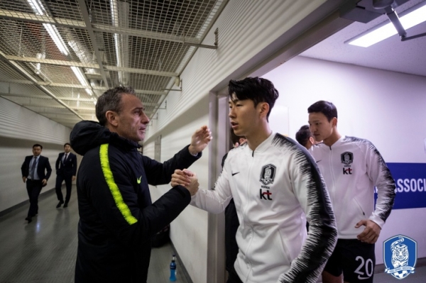 오는 7일 오후 8시부터 부산아시아드경기장에서 축구국가대표팀 평가전 한국 대 호주의 경기가 열린다(사진: 대한축구협회 제공).